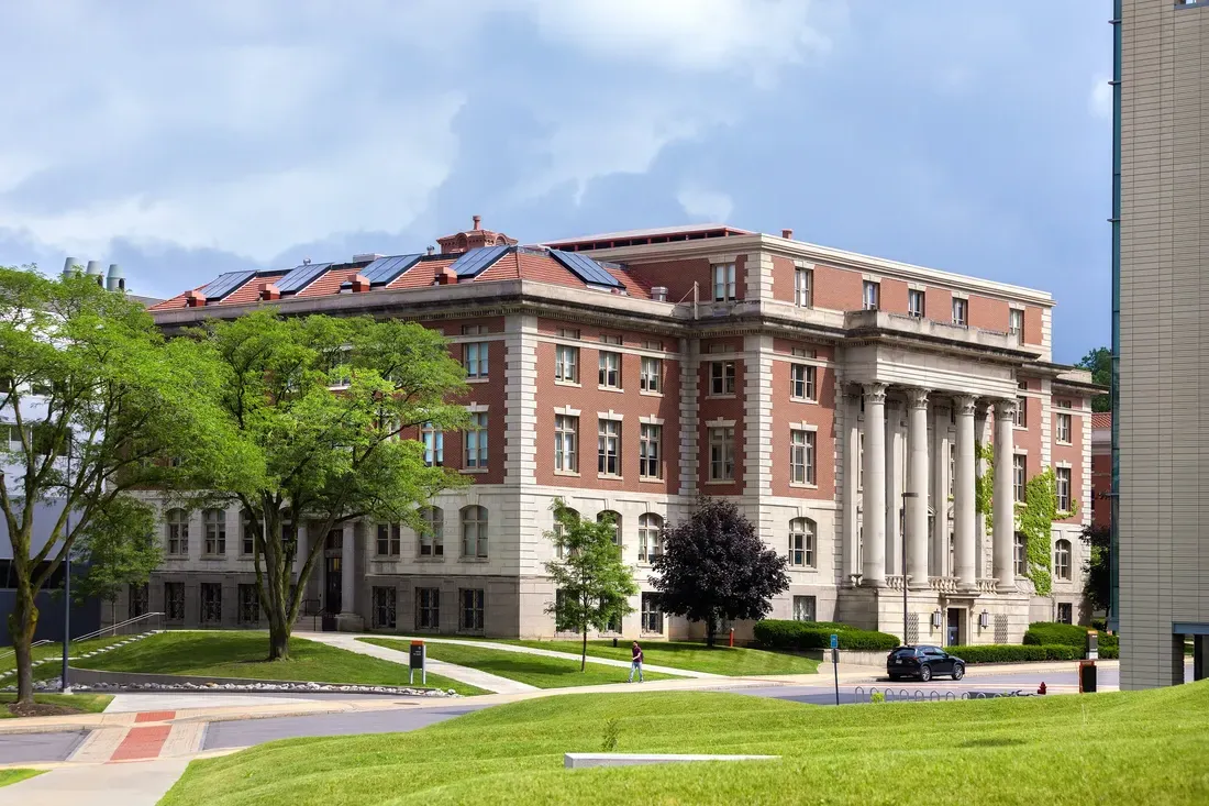 Exterior view of the School of Architecture.